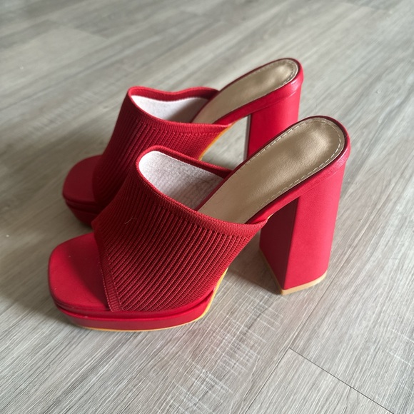 SOLD - Picture 3 of 5